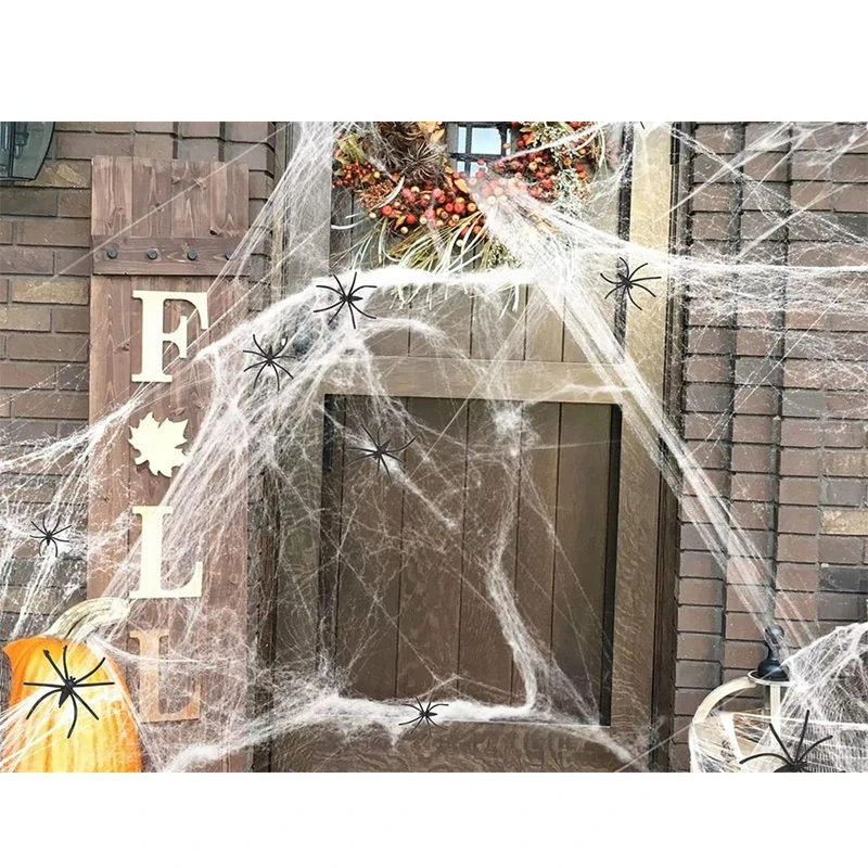 Umělá pavučina se 2 pavouky – natahovací dekorace na Halloween