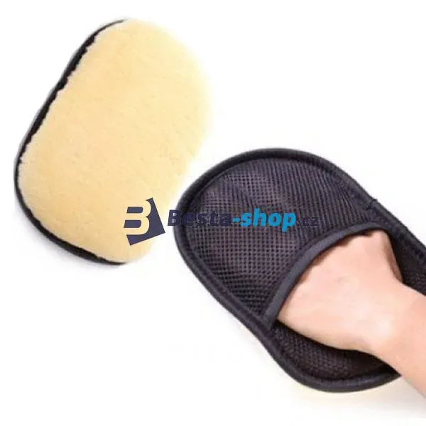 Mycí rukavice na auto