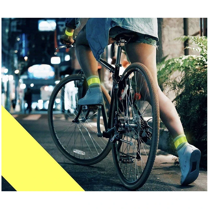 Reflexní pásek / náramek na ruku – samonavíjecí bezpečnostní doplněk